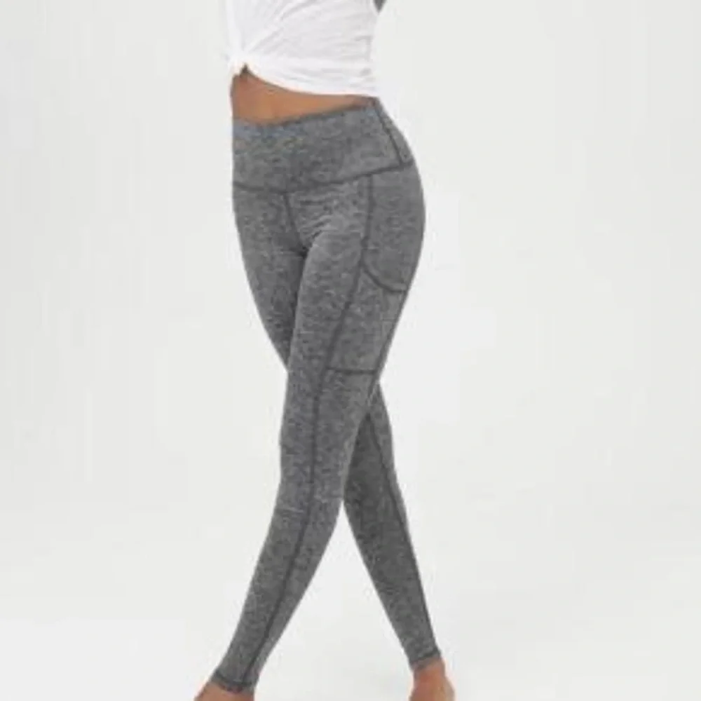 Aerie everyday pocket legging heathered grey